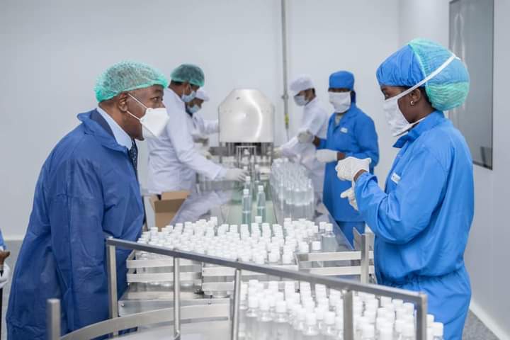 Economie-Gabon/Ali Bongo Ondimba inaugure deux grandes usines à Nkok