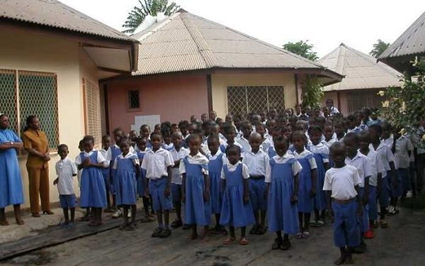 Gabon/ Éducation : les cours bientôt digitalisés au Primaire