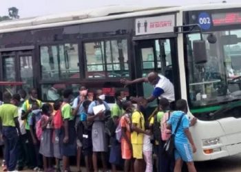 Gabon/Gratuité du transport scolaire : Les ministres concernés étudient la faisabilité de la mesure