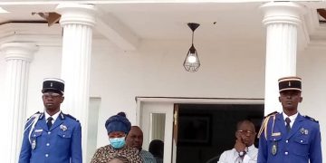 Société-Franceville/ Olery, honoré par sa famille.