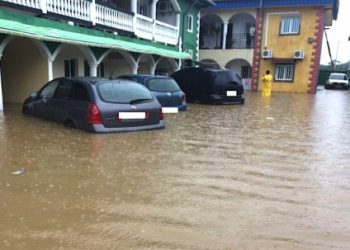 Environnement/ Lambaréné: plusieurs quartiers inondés après les pluies