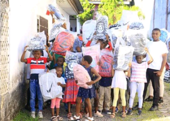 Société-Gabon/La Setrag offre 1500 kits scolaires aux enfants en difficulté sociale