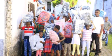 Société-Gabon/La Setrag offre 1500 kits scolaires aux enfants en difficulté sociale