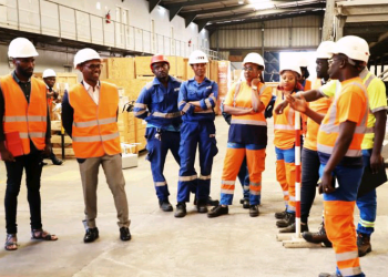 Société-Gabon/ : activités académiques : Les étudiants de l’EM-Gabon au parfum de la direction des achats de la SETRAG.