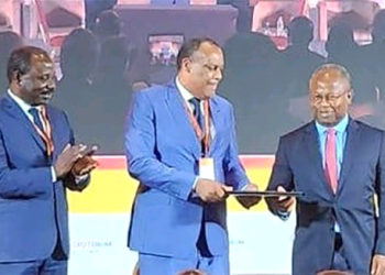 Économie-Gabon/A l’Africa CEO Forum, le Gabon signe un accord cadre pour le développement et le financement de lignes de transport d’électricité avec Africa50
