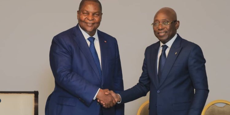 Politique-Gabon/Transition : Jean François Ndongou rassure le facilitateur Archange Faustin Touadera