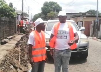 Caravane Ville Propre/ »Action pour le Gabon » : Une Association Citoyenne Dynamique Lance l&rsquo;opération de Nettoyage à Libreville