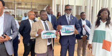 Société-Gabon/Partenariat Olam Palm Gabon- Marie de Mouila :’’Sécurité avant tout’’, thème des vignettes des taxis de ville.