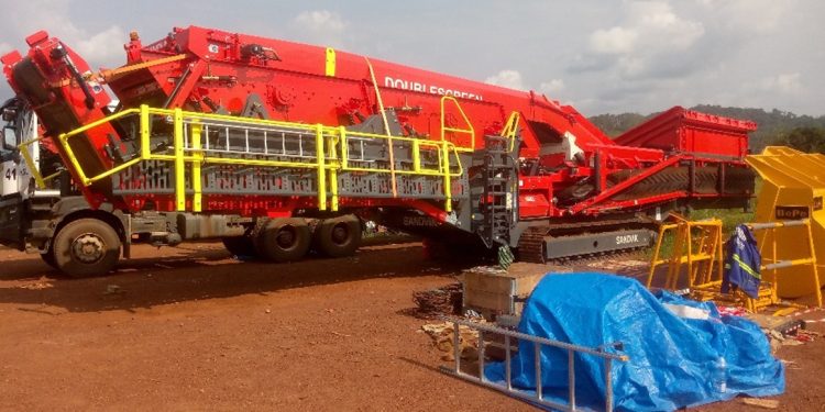 Économie-Gabon/AGL GABON : Des engins hors gabarit acheminés avec succès sur un site minier.