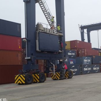 Les nouvelles Grues portiques qui seront utilisées par les nouveaux opérateurs en formation