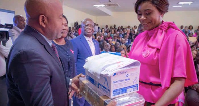 Santé-Gabon/ Octobre Rose : Zita Oligui Nguema lance officiellement la 11ème édition de la campagne.