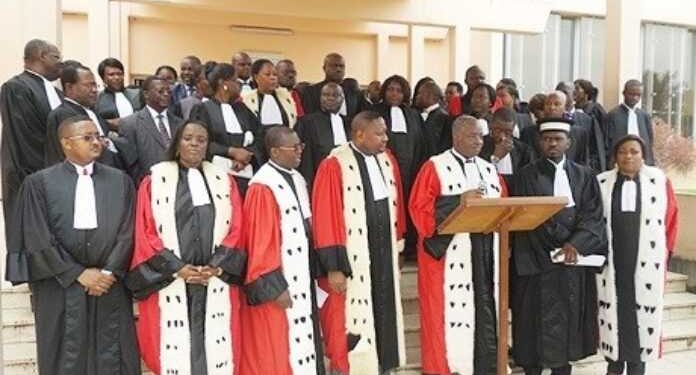 Société-Gabon/Affaire Opiangha : les défis d’une justice aux ordres !