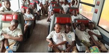Société-Gabon/Immersion pédagogique : les élèves de St Joseph de Calazanz au cœur de la Setrag .