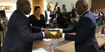 Politique-Gabon/ Ministère de la Réforme et des Institutions : Murielle Minkoue épouse Mintsa passe le témoin à François Ndong Obiang