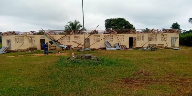 Société-Gabon/Réhabilitation de l’école Saint Gérard et de l’église catholique d’Odzip-Andome : Un geste de cœur de Sosthène Nguema Nguema.