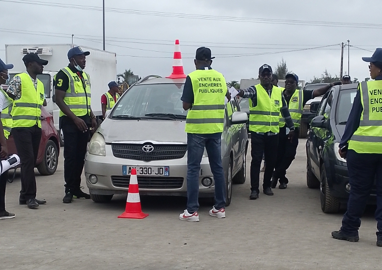 Société-Gabon/Douane gabonaise : Encore un faux avis de vente aux enchères, les usagers appelés à la vigilance.