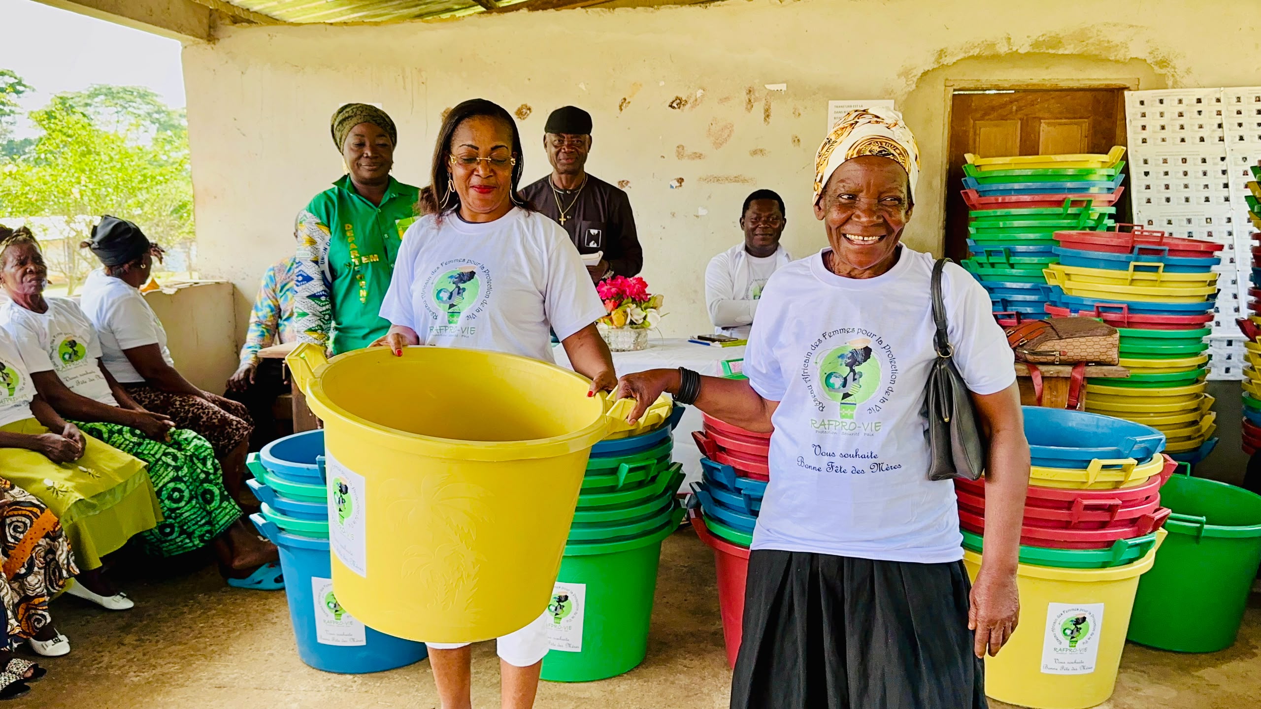 Société-Gabon/Actions caritatives : Réseau africain des femmes pour la protection de la vie (RAFPRO-VIE) à pied d’œuvre.