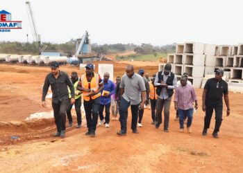 Société-Gabon/Routes Lebamba-Mbigou, Yombi-Mandji : le DG d’EBOMAF-BTP Gabon touche du doigt la réalité du terrain et booste les équipes .