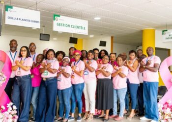 Société-Gabon/Octobre Rose : LA CNSS en rose pour faire passer le message.